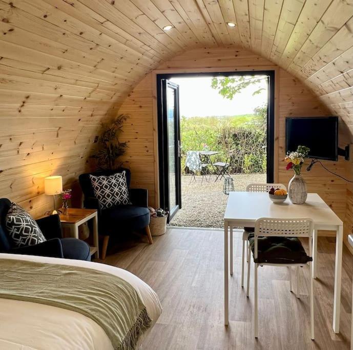 Plumgrove Pod Easkey Villa สลิโก ภายนอก รูปภาพ